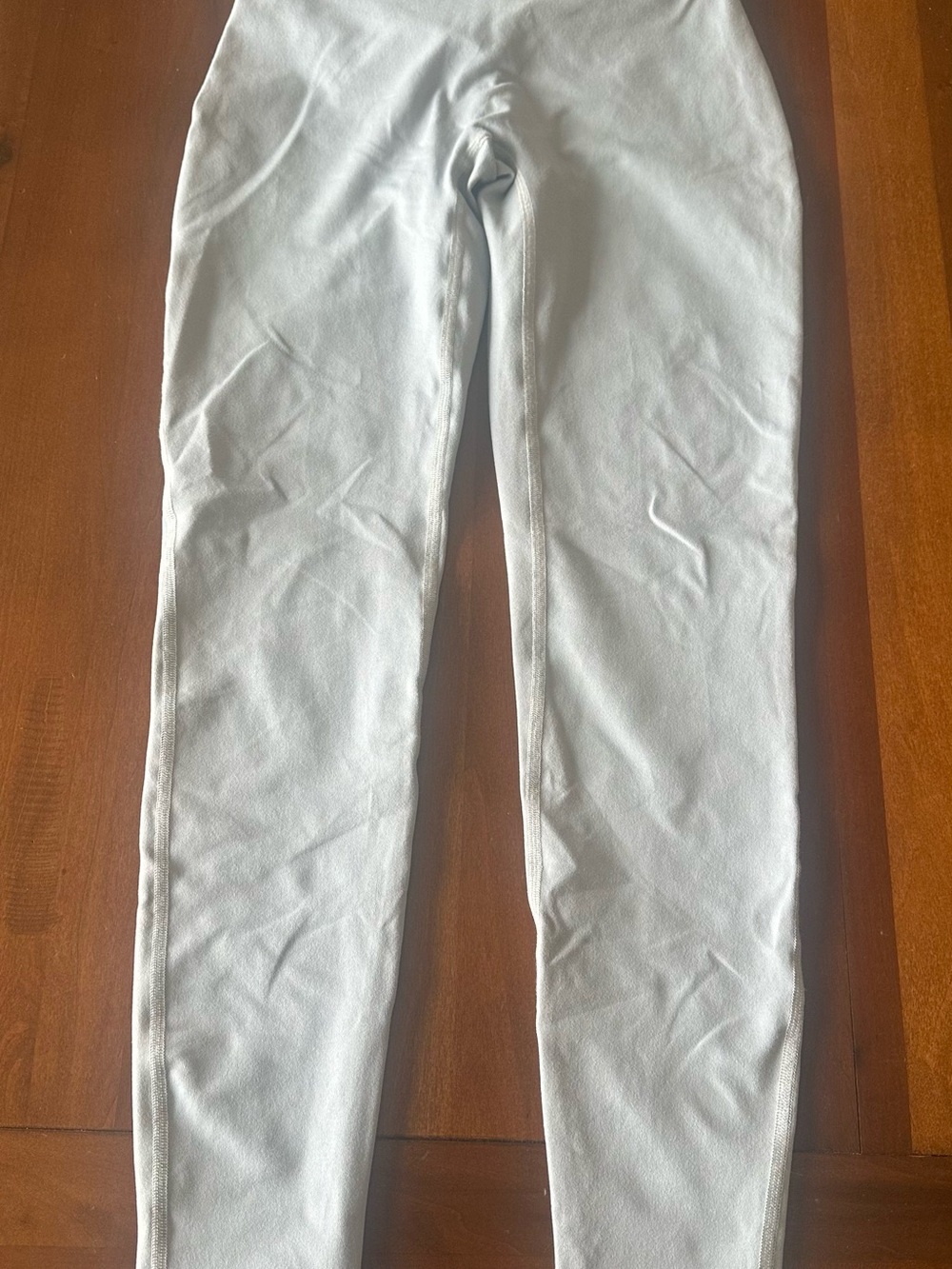 Bombshell Sportswear Figure Scrunch Leggings - Color ‘Carbon’  - Size Small - Picture 6 of 7